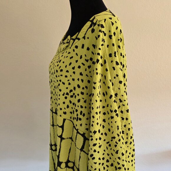 Habitat Clothes To Live In Green & Black Abstract Oversized Boxy Top Size XL - Picture 4 of 10